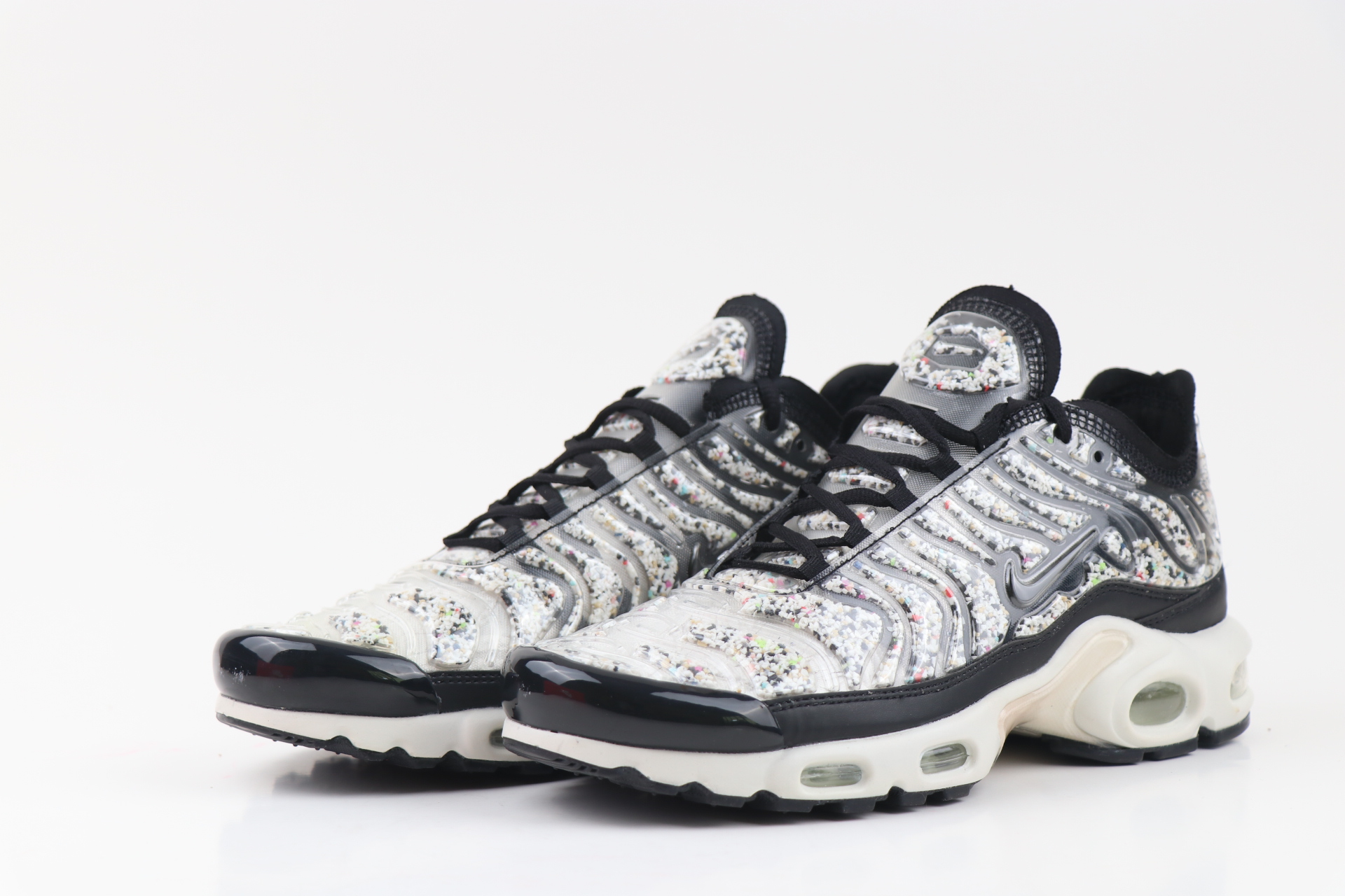 2021 Nike Air Max Plus LX Black White